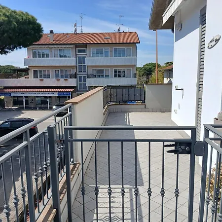 Cv002 - Cervia, Nuovo Bilocale Con Ampia Terrazza E Posto Auto Apartment *